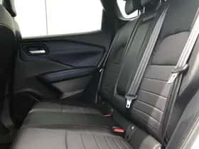 Nissan Qashqai (2021) thumbnail 4