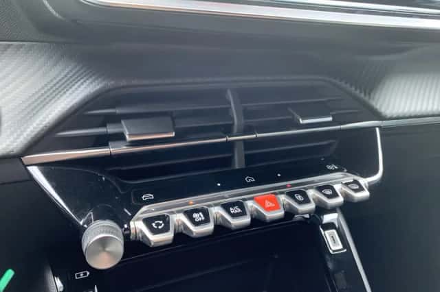 Peugeot 2008 (2025) thumbnail 13