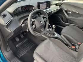 Peugeot 2008 (2025) thumbnail 3