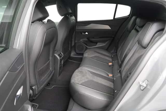 Peugeot 408 (2025) thumbnail 11