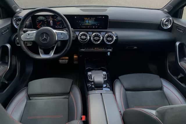 Mercedes-Benz A-Klasse (2019) thumbnail 3
