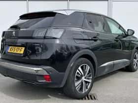Peugeot 3008 (2023) thumbnail 2