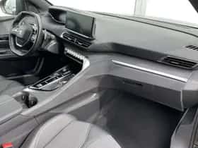 Peugeot 3008 (2023) thumbnail 3