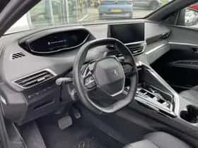 Peugeot 3008 (2023) thumbnail 4