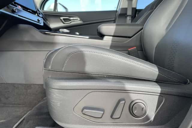 Kia Sportage (2025) thumbnail 8