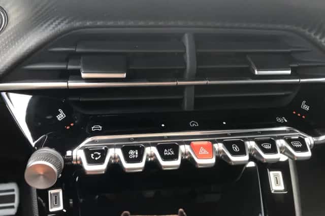 Peugeot e-2008 (2026) thumbnail 16