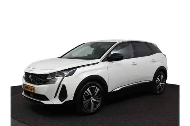 Peugeot 3008 (2022) thumbnail 1