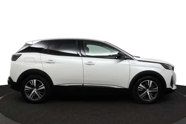 Peugeot 3008 (2022) thumbnail 11