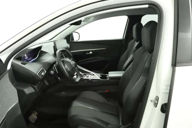 Peugeot 3008 (2022) thumbnail 14
