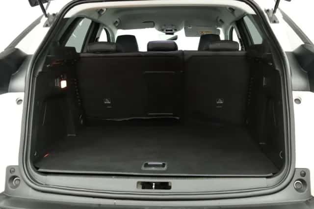 Peugeot 3008 (2022) thumbnail 20