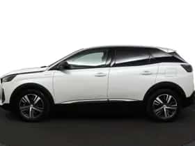 Peugeot 3008 (2022) thumbnail 3