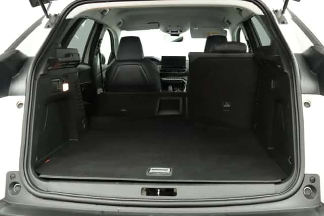 Peugeot 3008 (2022) thumbnail 21