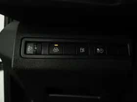 Peugeot 3008 (2022) thumbnail 26