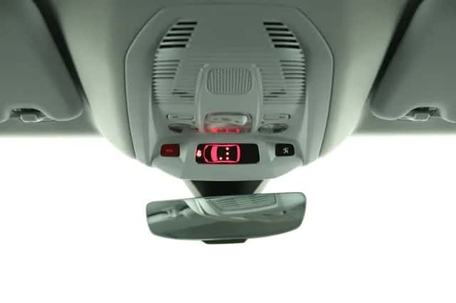 Peugeot 3008 (2022) thumbnail 29