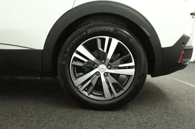 Peugeot 3008 (2022) thumbnail 34