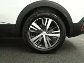 Peugeot 3008 (2022) thumbnail 34
