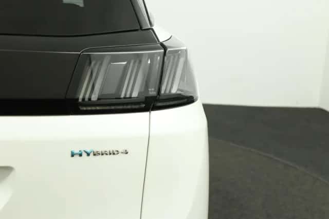 Peugeot 3008 (2022) thumbnail 36