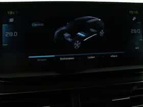 Peugeot 3008 (2022) thumbnail 44