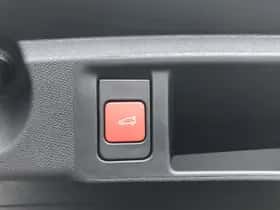 Peugeot e-308 (2025) thumbnail 18