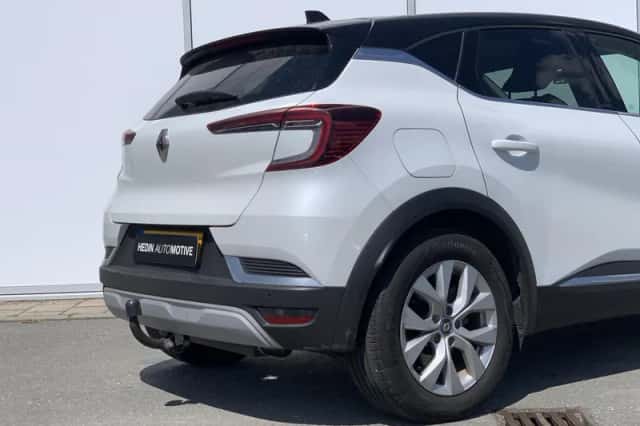 Renault Captur (2021) thumbnail 16