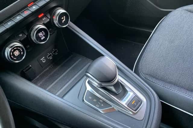 Renault Captur (2021) thumbnail 10