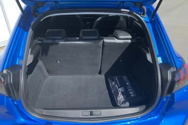 Peugeot 208 (2023) thumbnail 21