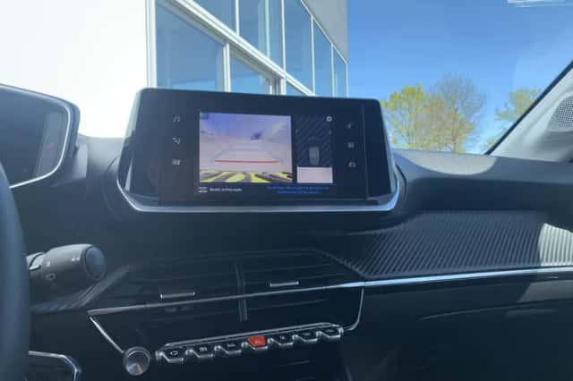 Peugeot 208 (2023) thumbnail 9