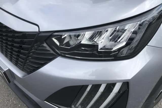 Peugeot 2008 (2025) thumbnail 2