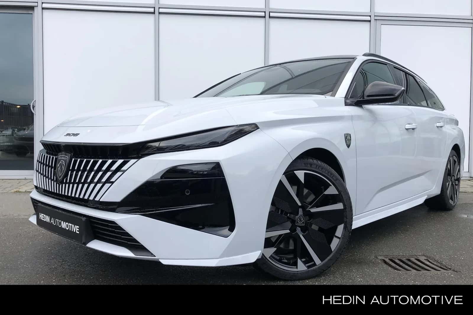 Peugeot 308 (2025) — foto 1