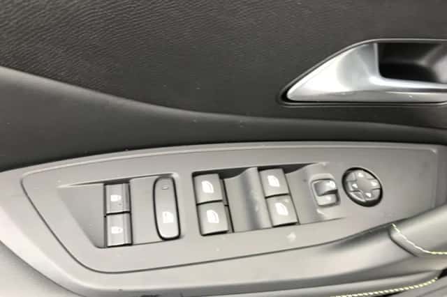 Peugeot 308 (2025) thumbnail 22