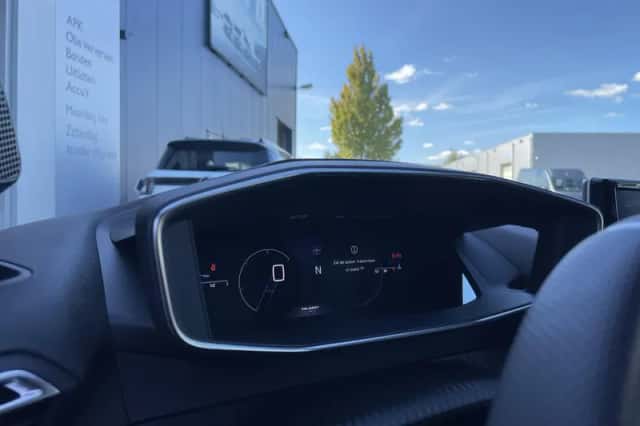 Peugeot 208 (2025) thumbnail 24