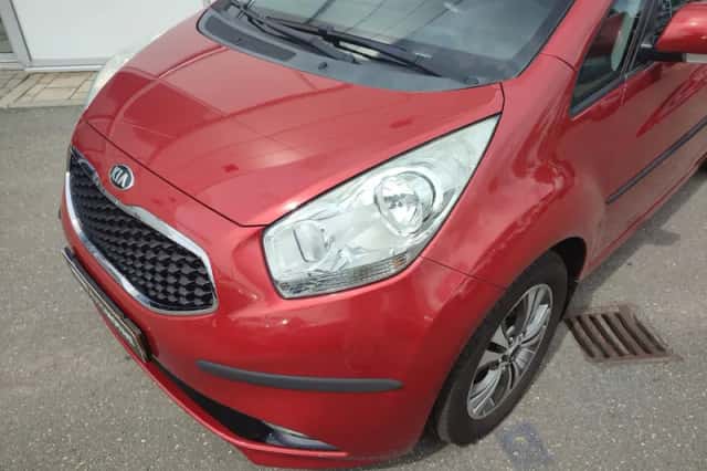 Kia Venga (2016) thumbnail 3