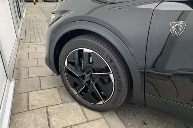 Peugeot 408 (2025) thumbnail 18