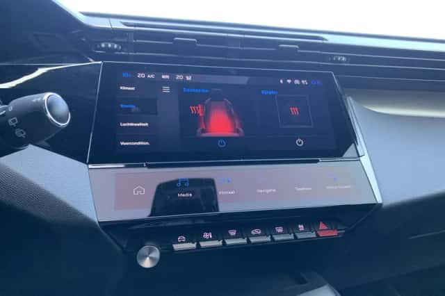 Peugeot 308 (2024) thumbnail 11