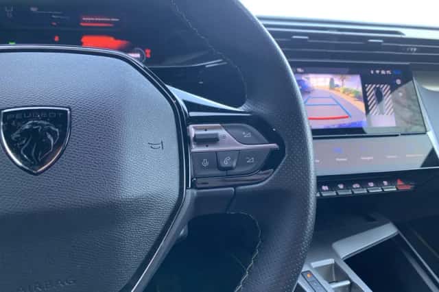 Peugeot 308 (2024) thumbnail 18