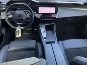 Peugeot 308 (2024) thumbnail 4