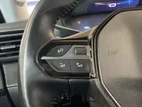 Peugeot 2008 (2021) thumbnail 12