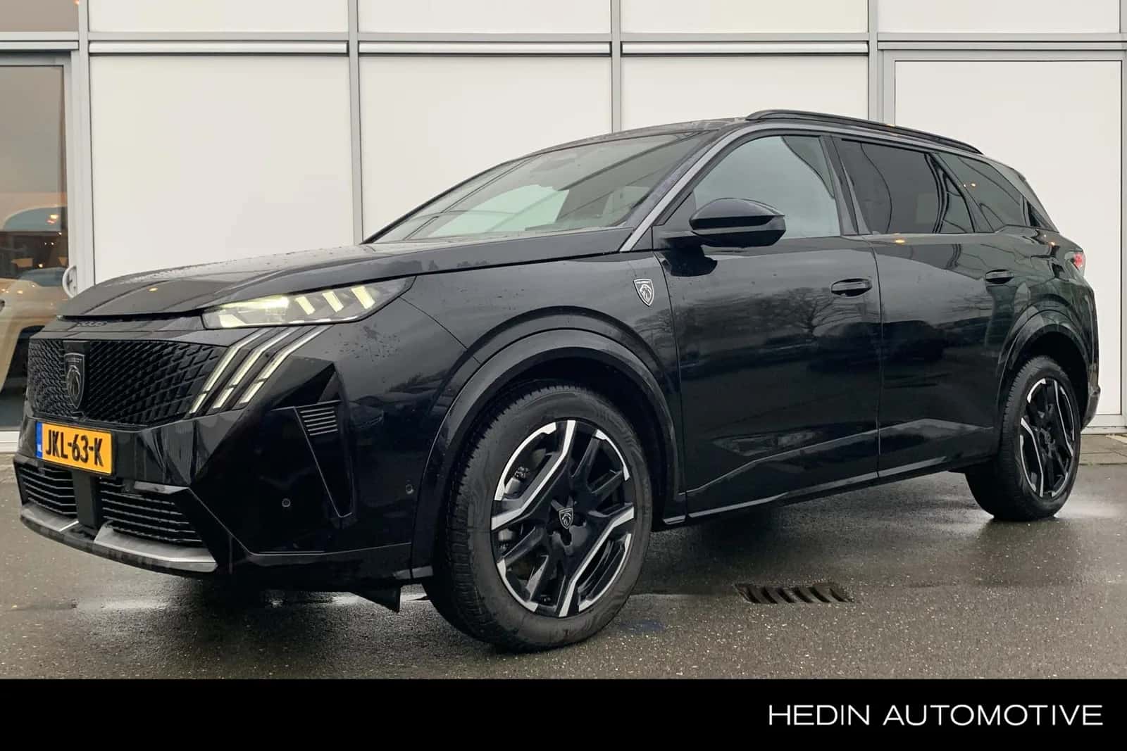 Peugeot E-5008 (2025) — foto 1