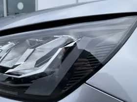 Peugeot e-2008 (2021) thumbnail 3