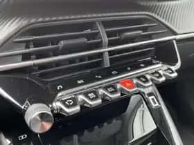 Peugeot e-2008 (2021) thumbnail 23