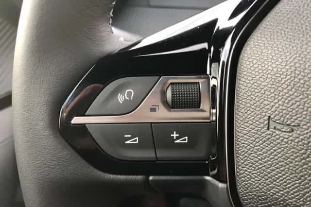 Peugeot e-2008 (2026) thumbnail 13