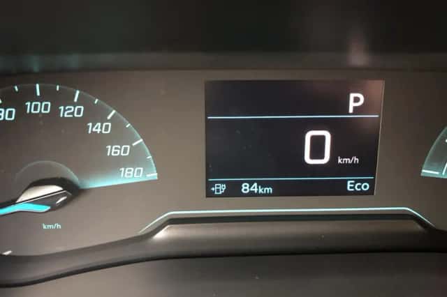 Peugeot e-2008 (2026) thumbnail 16