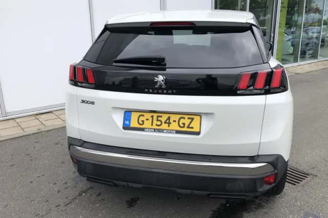Peugeot 3008 (2019) thumbnail 6