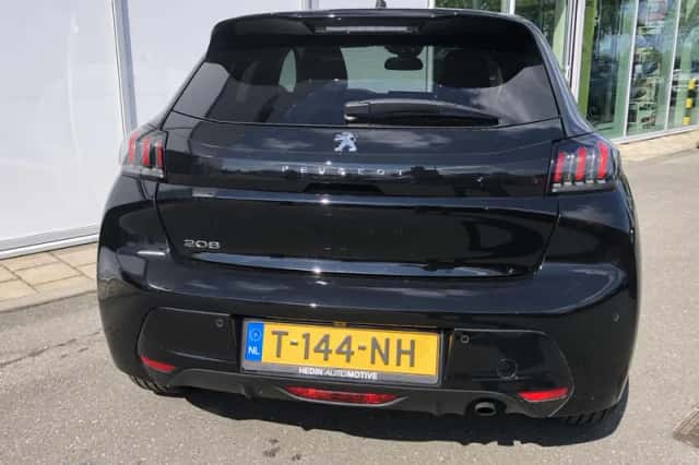 Peugeot 208 (2023) thumbnail 6