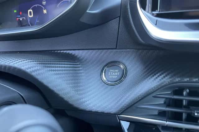Peugeot 208 (2025) thumbnail 16