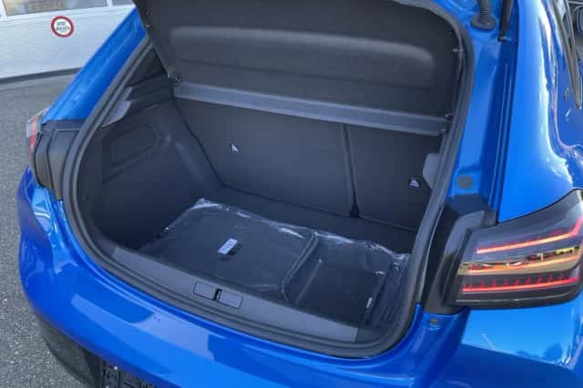Peugeot 208 (2025) thumbnail 35
