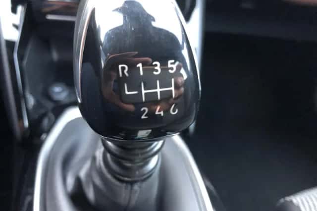 Peugeot 208 (2024) thumbnail 14
