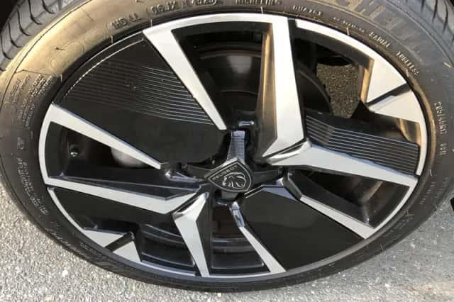 Peugeot 208 (2024) thumbnail 19