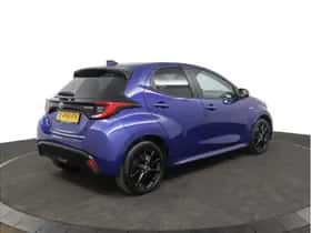 Toyota Yaris (2024) thumbnail 2
