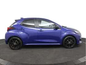 Toyota Yaris (2024) thumbnail 11